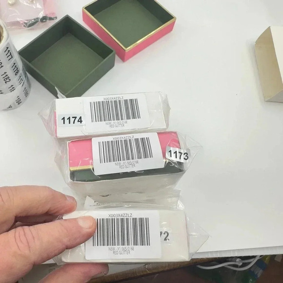 NEW Kate Spade Mini Small Square Glitter Stud Earrings Red Gold K7538 - Picture 7 of 11